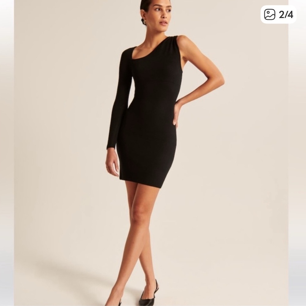 Abercrombie: Long-Sleeve One-Shoulder Mini Sweater Dress size S Tall